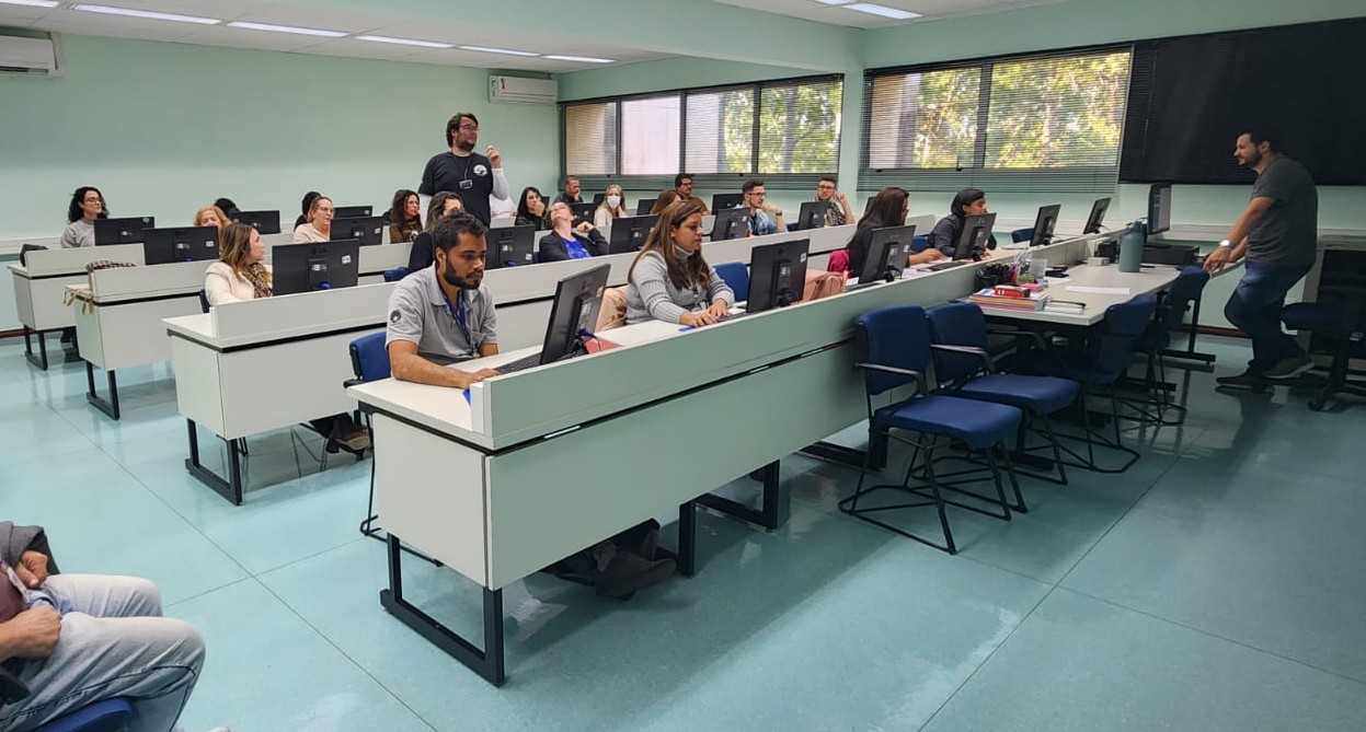 Cursos | Looker Studio e Inteligência Artificial