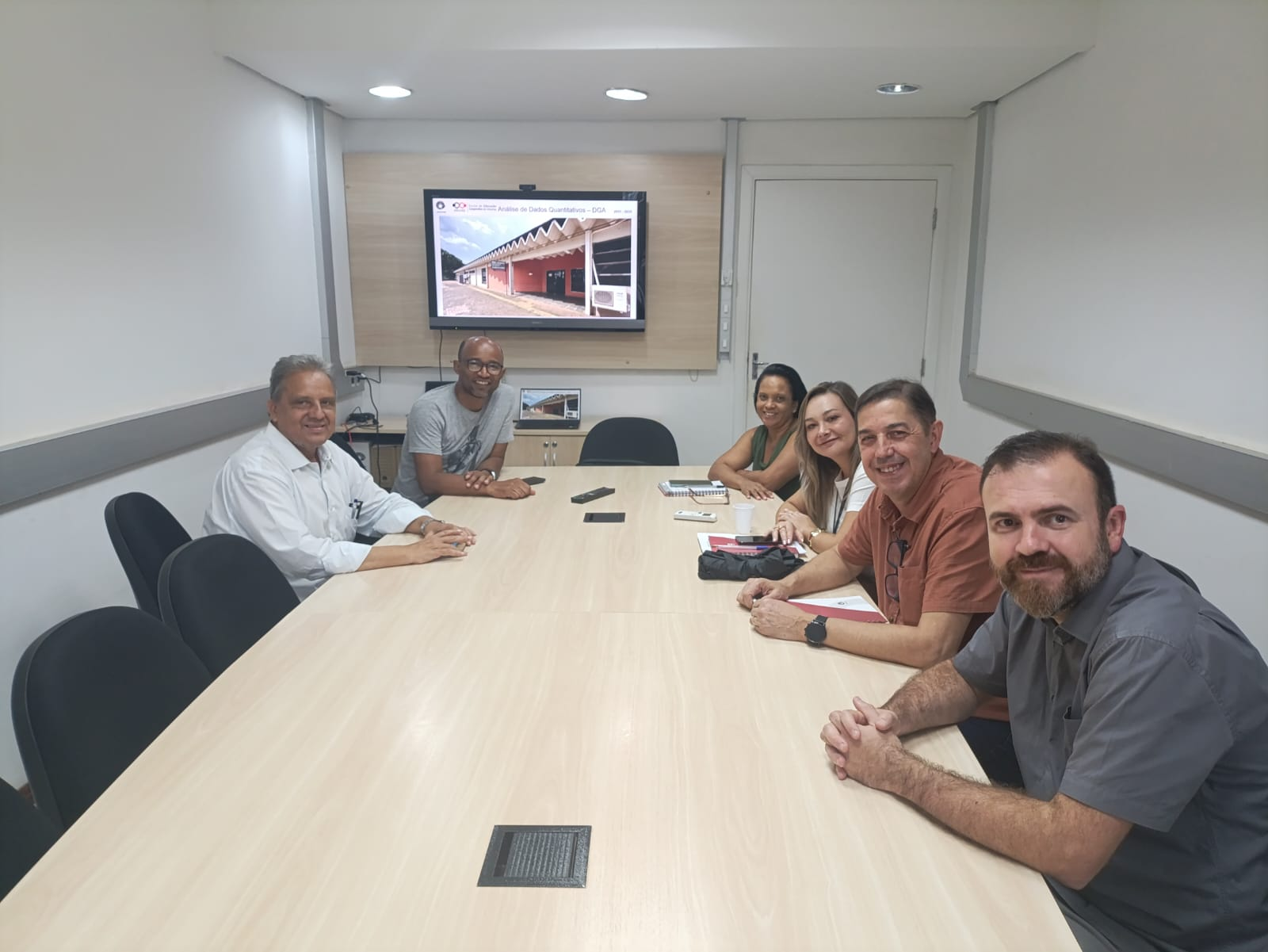 O PAPEL CAPACITADOR DA EDUCORP JUNTO AOS ÓRGÃOS ADMINISTRATIVOS